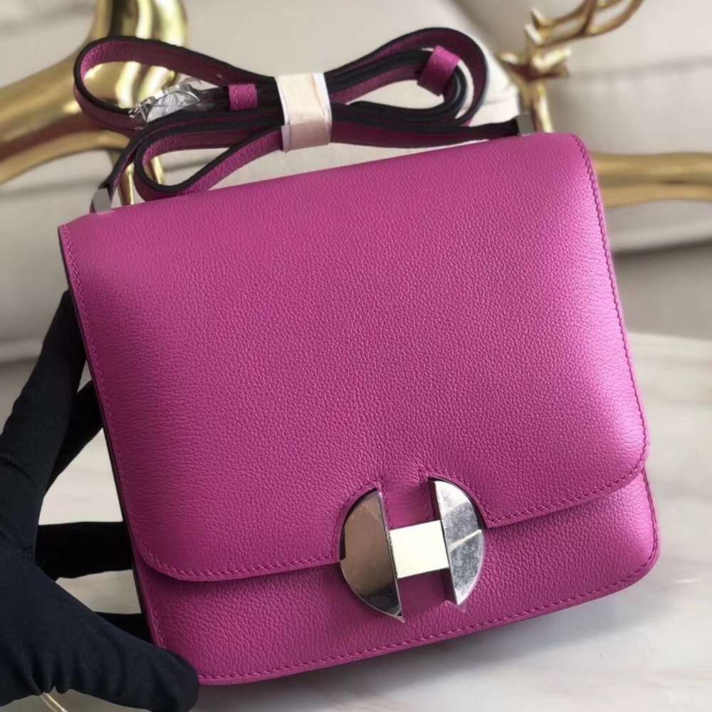 Hermes 2002 20cm Bag In Magnolia Evercolor Calfskin