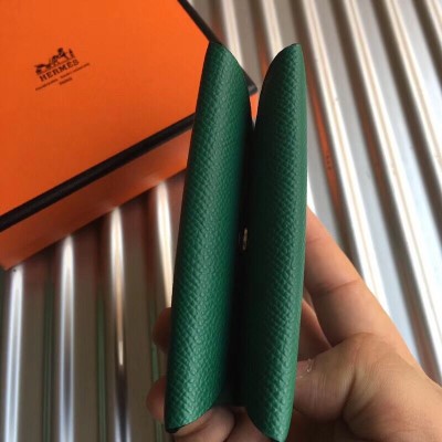 Hermes Calvi Card Holder In Green Epsom Leather