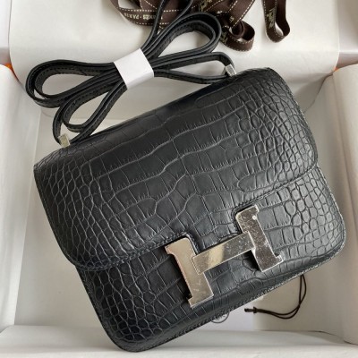 Hermes Constance 18 Handmade Bag in Black Matte Alligator Leather