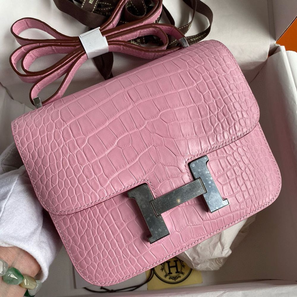 Hermes Constance 18 Handmade Bag in Rose Sakura Matte Alligator Leather