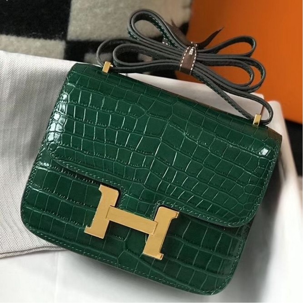 Hermes Constance 18 Handmade Bag In Green Embossed Crocodile