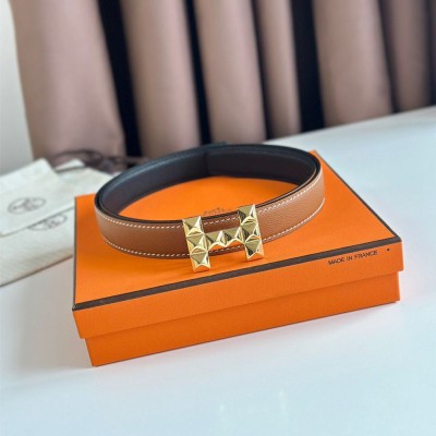 Hermes H Medor Reversible Belt 24MM in Gold Epsom Leather