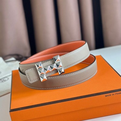 Hermes H Medor Reversible Belt 24MM in Tourterelle Epsom Leather