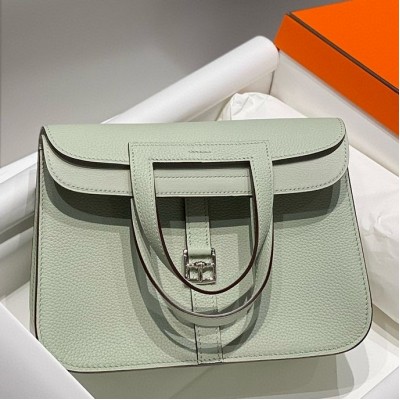 Hermes Halzan 25 Bag in Vert Fizz Clemence Leather