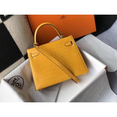 Hermes Kelly 25cm Handmade Bag In Yellow Embossed Crocodile Leather