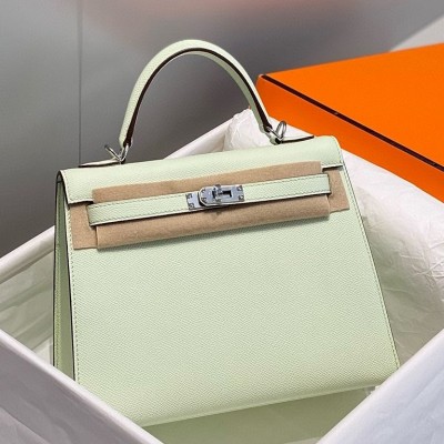 Hermes Kelly 25cm Sellier Bag In Vert Fizz Epsom Leather