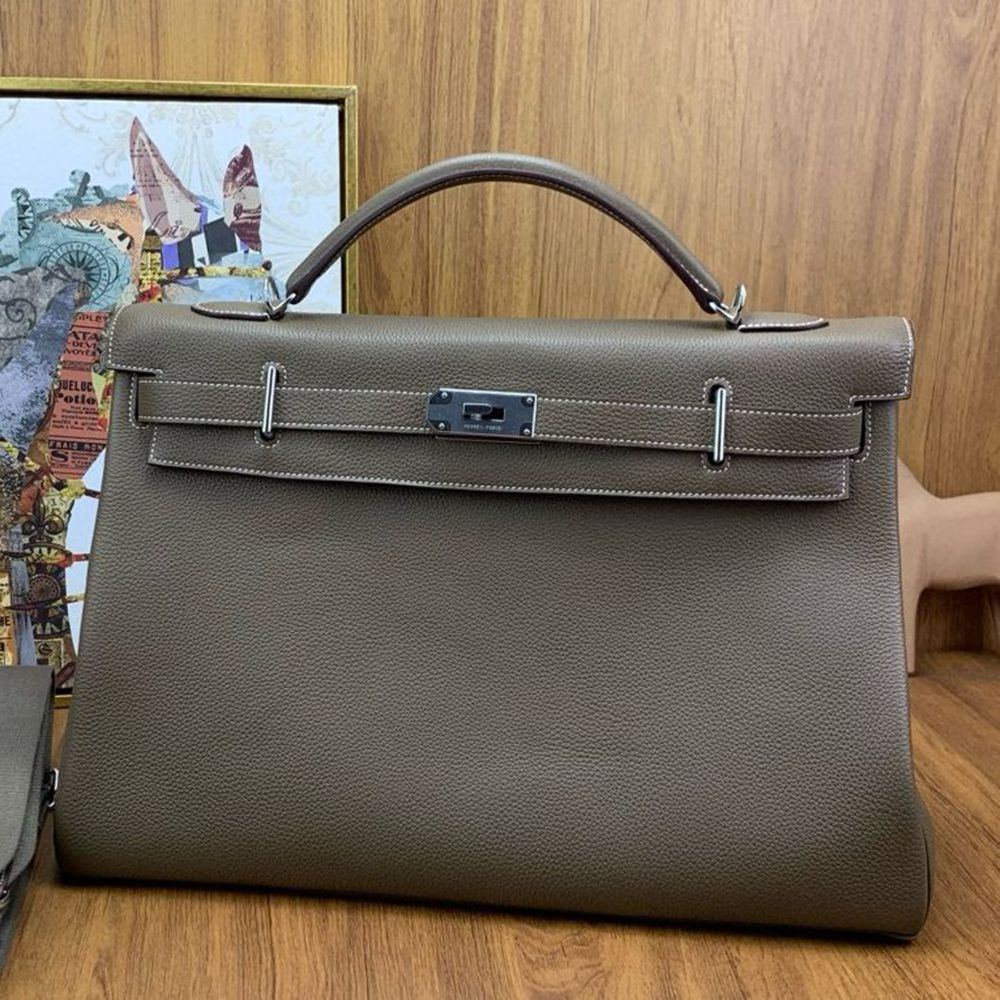 Hermes Kelly 42 Maxi Handmade Bag in Taupe Clemence Leather