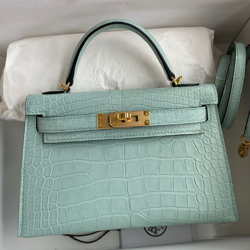 Hermes Kelly Mini II Sellier Handmade Bag In Vert De Matte Alligator Leather