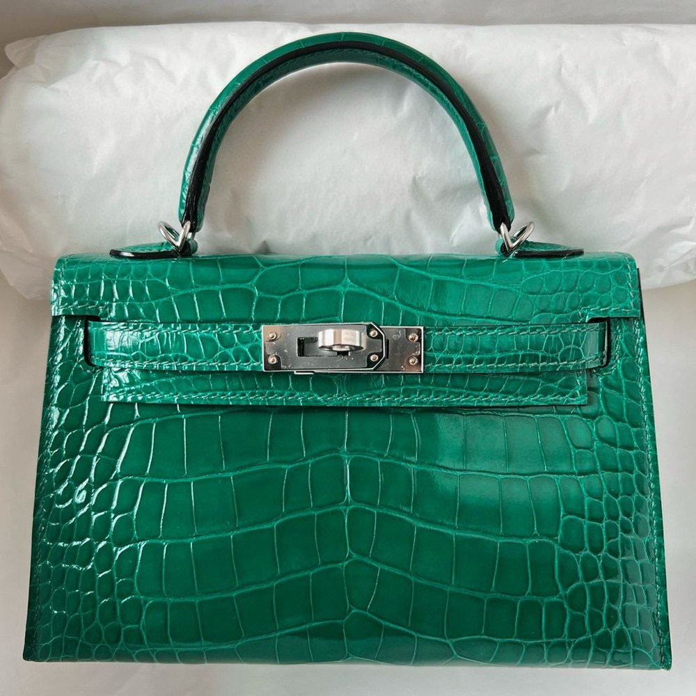 Hermes Kelly Mini II Sellier Handmade Bag in Vert Emeraude Shiny Alligator Leather