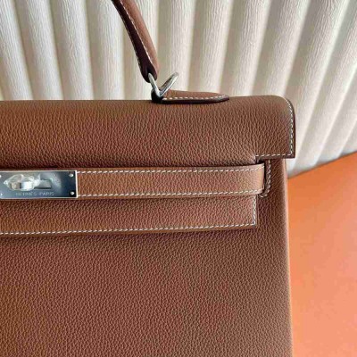 Hermes Kelly Retourne 35 Handmade Bag in Gold Clemence Leather