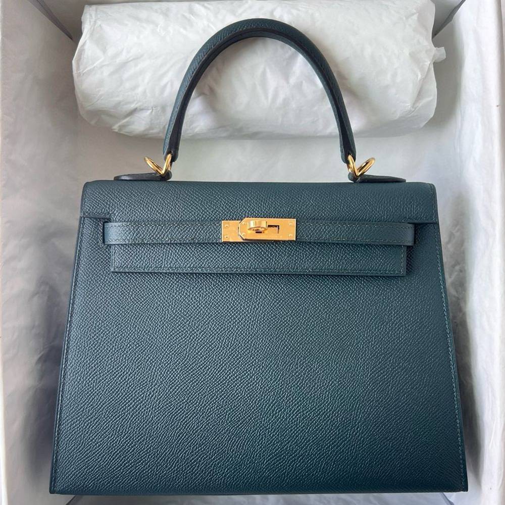 Hermes Kelly Sellier 25 Handmade Bag in Vert Cypres Epsom Calfskin