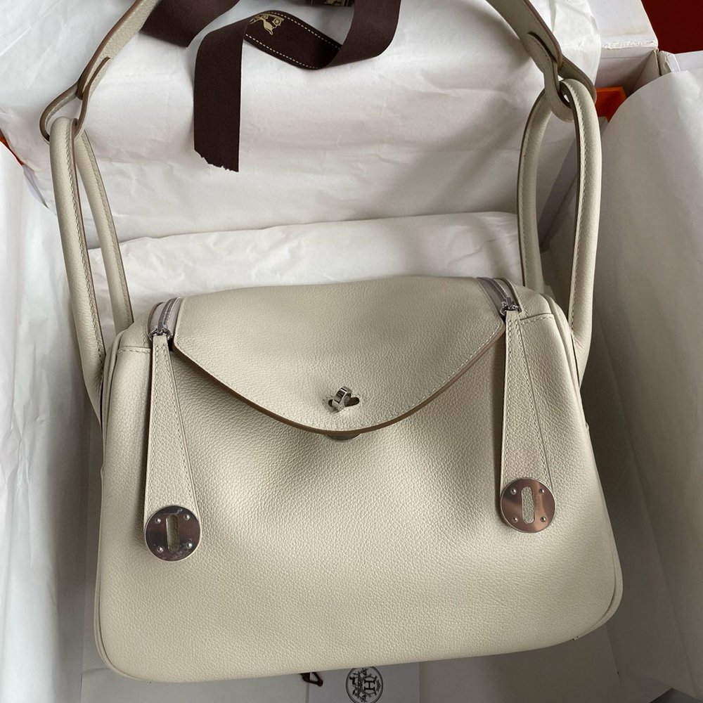 Hermes Lindy 26 Handmade Bag in Beton Swift Calfskin