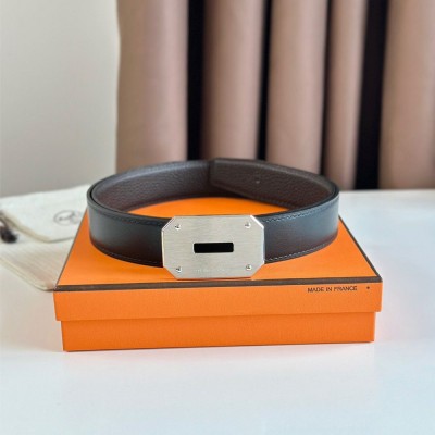 Hermes Neo Reversible Belt 32MM in Chocolate Clemence Leather