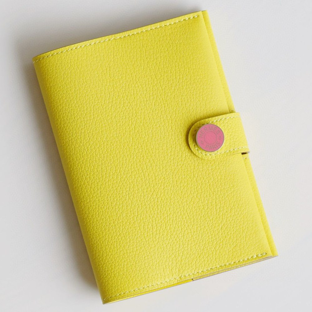 Hermes R.M.S Passport Holder in Lime Evercolor Calfskin