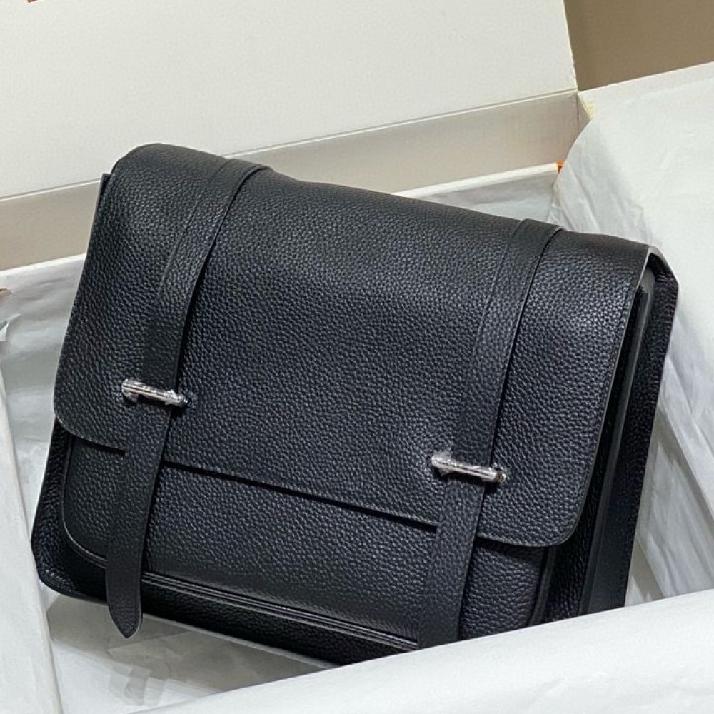 Hermes Steve 30 Messenger Bag in Black Clemence Leather