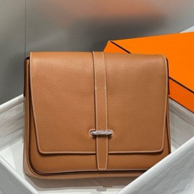 Hermes Steve Light Junior Messenger Bag in Gold Clemence Leather